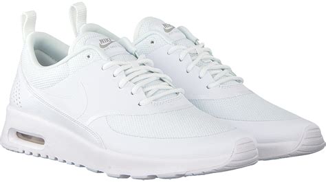 Witte Nike Schoenen Maat 39 online kopen 